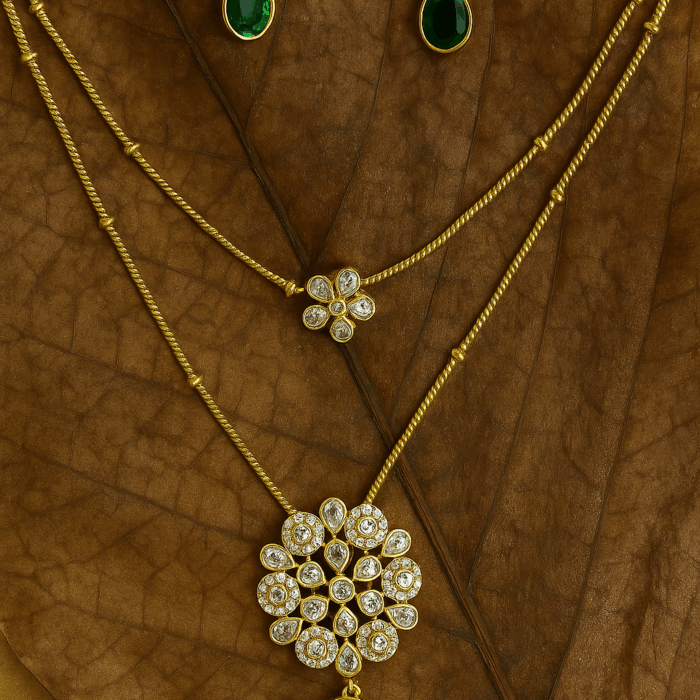 Jewels on Nature’s Canvas Jewels on Nature’s Canvas